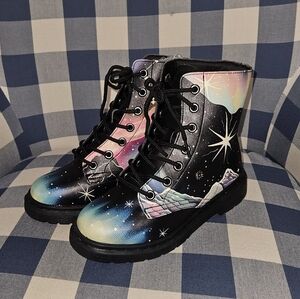 Rpgue + Wolf Northern Lights Boots Size 6 For Women